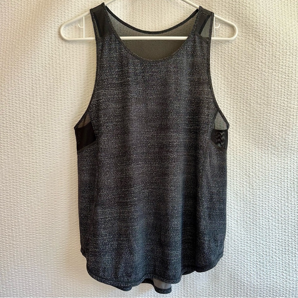 Lululemon Sculpt Tank II Black Gray Mesh Racerback Athletic Top Womens 6 8